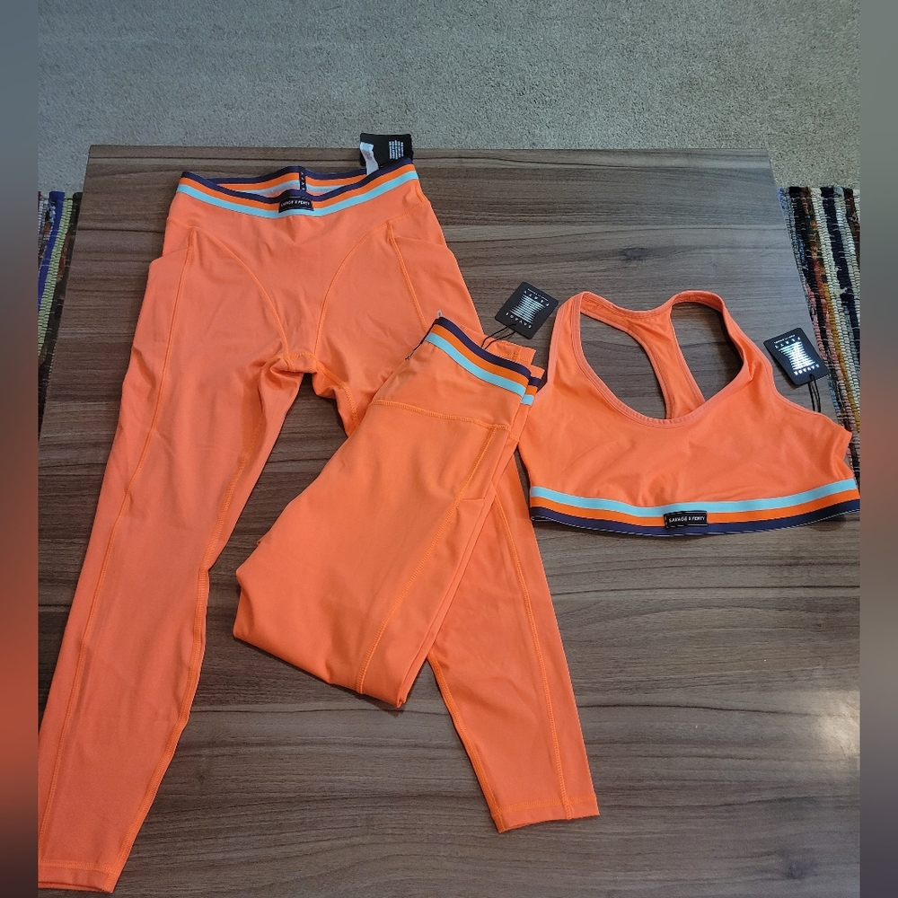 Savage Fenty Sports Womens Size 1x Bra and 2pair of Leggings NWT